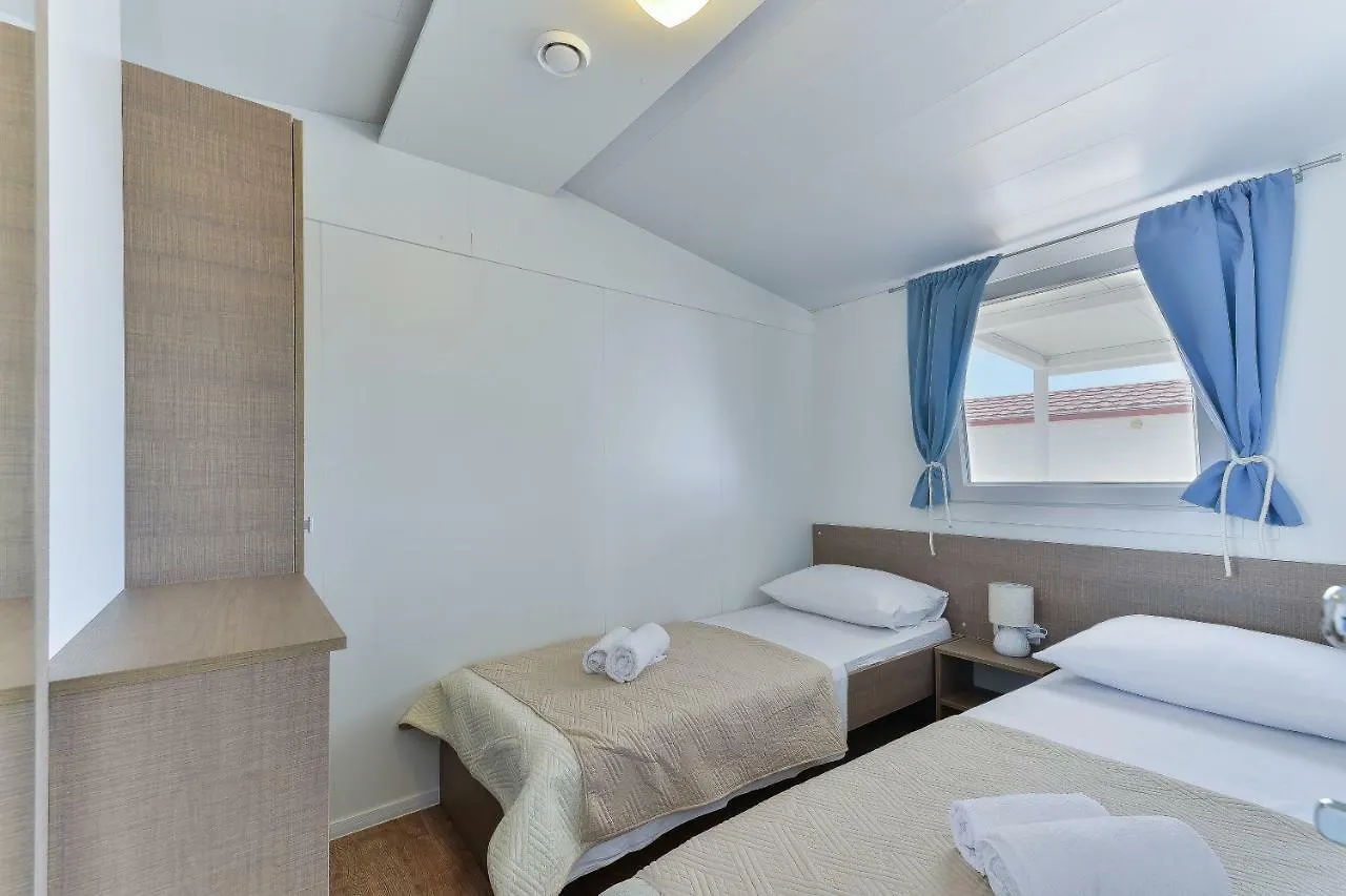 Mobile House Nord 1 Laguna Villa Turanj 0*,  Croatia